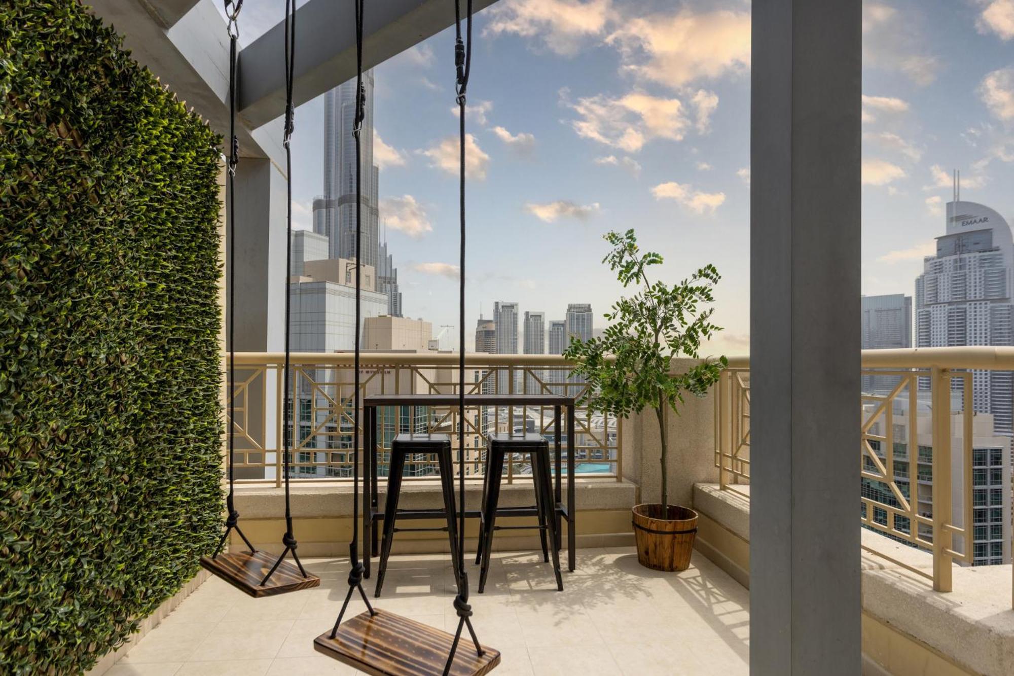 Luxury 2Br Downtown Apt With Burj Khalifa Views Dubai Exterior foto