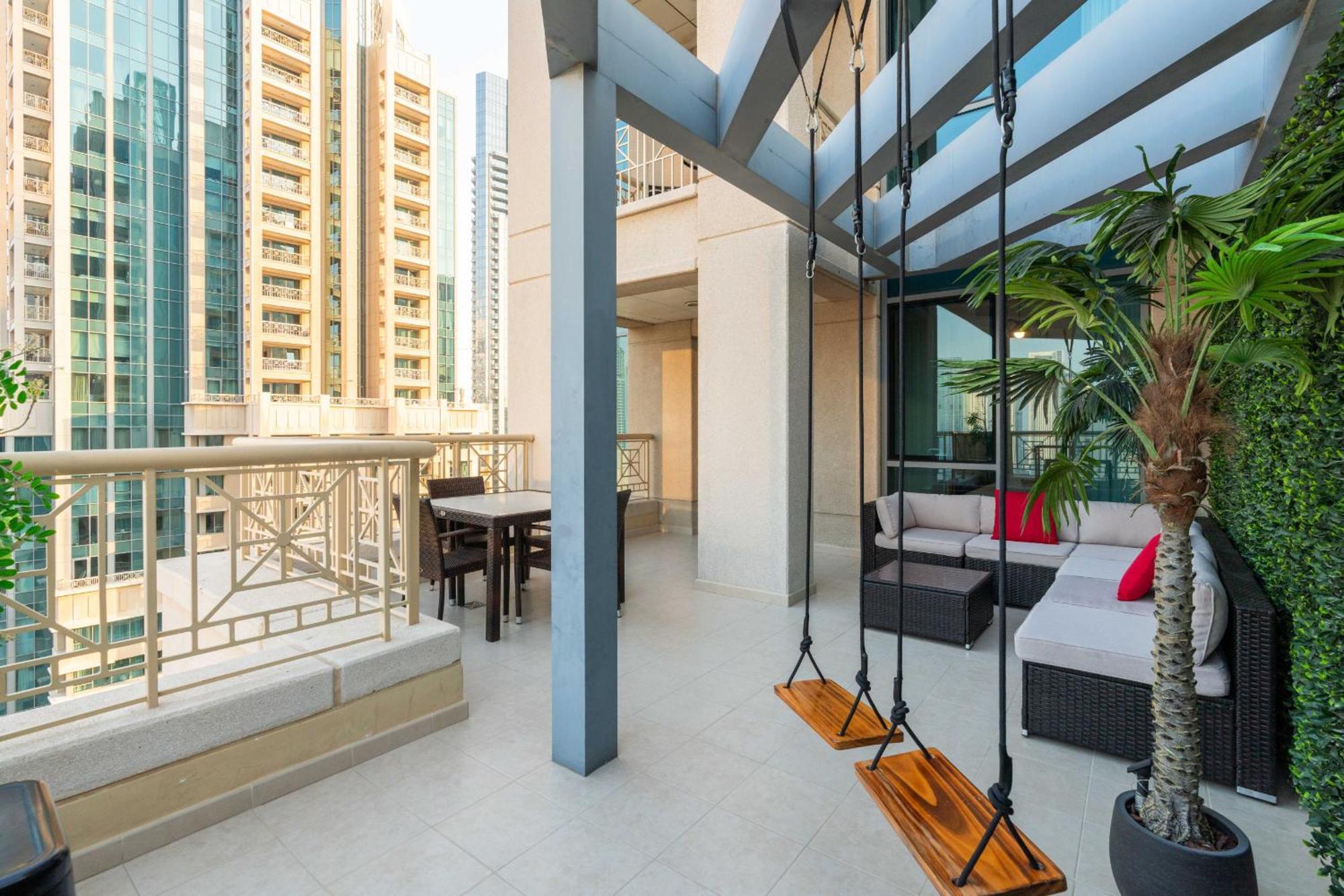 Luxury 2Br Downtown Apt With Burj Khalifa Views Dubai Exterior foto